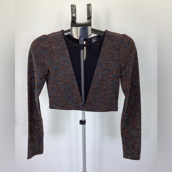 Forever 21 Black Long Sleeve Fitted Crop Top - Picture 4 of 6